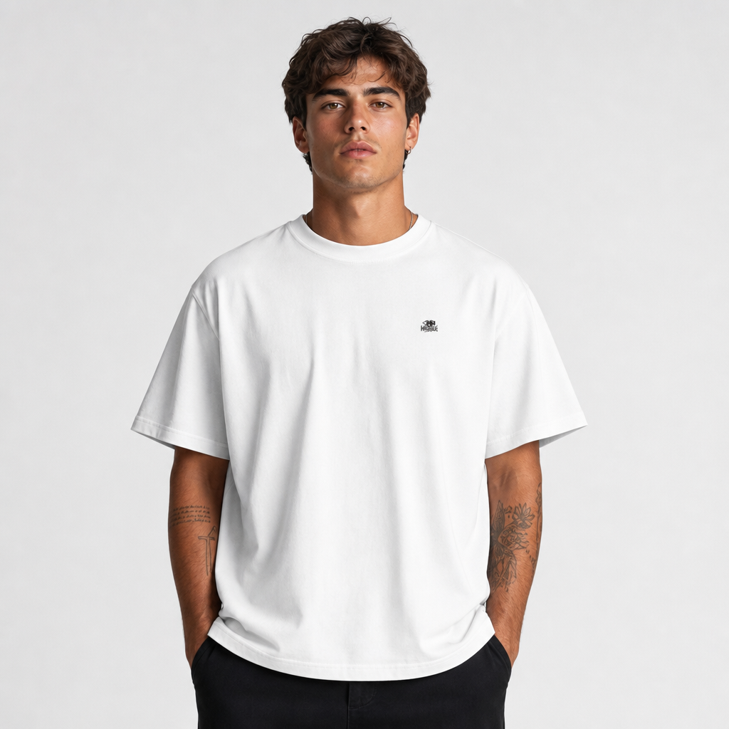 (A)symmetry Indomable T-shirt