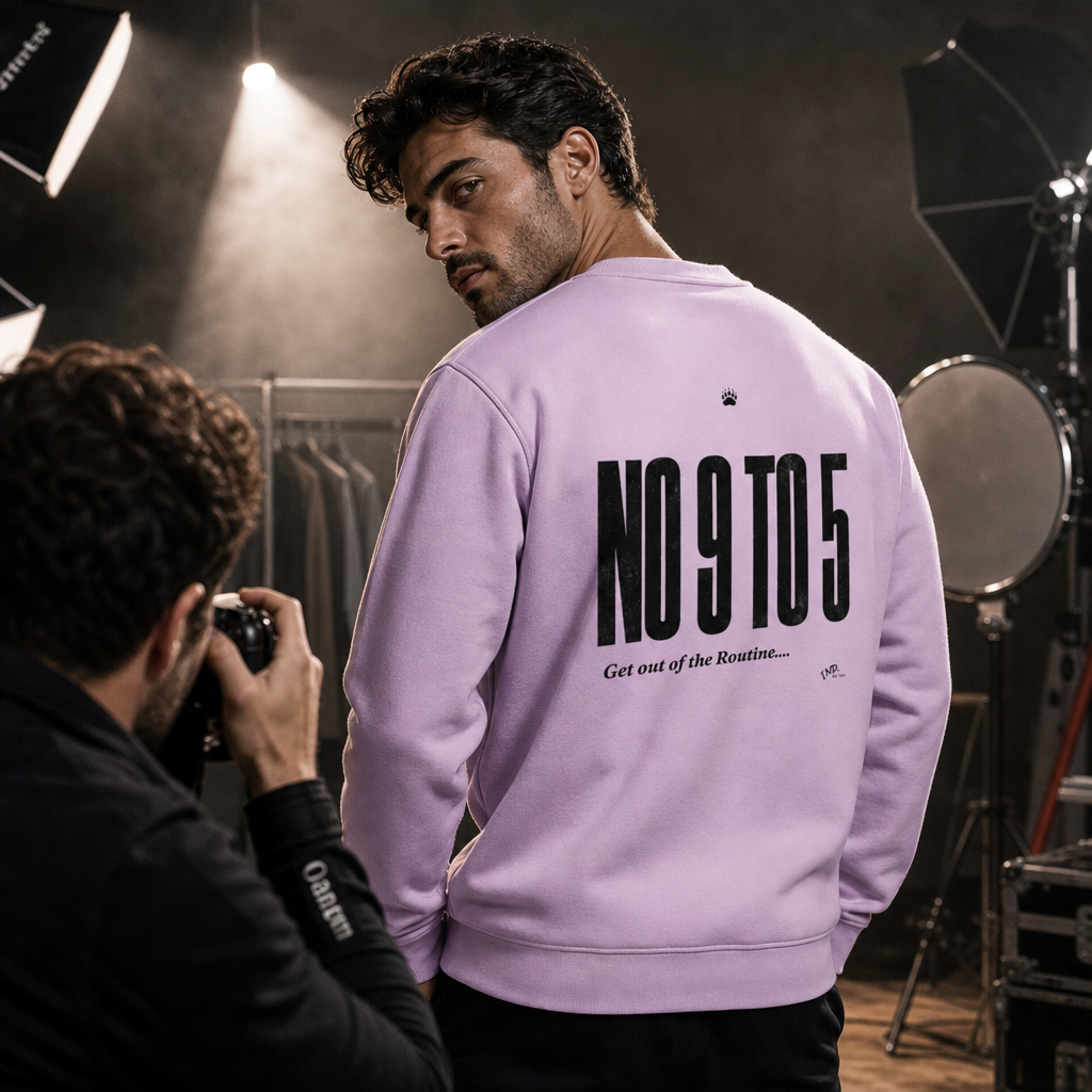 Sweatshirt - NO 9 TO 5 Light