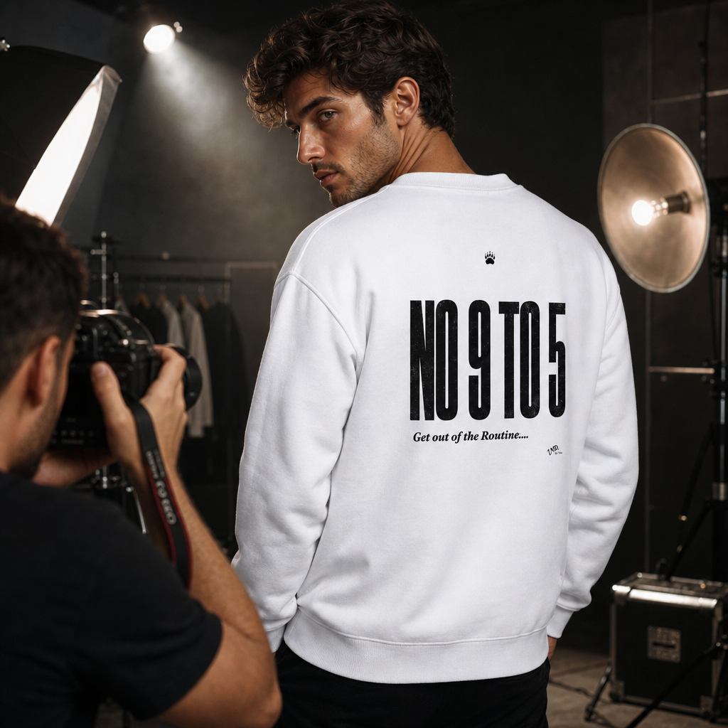 Sweatshirt - NO 9 TO 5 Light